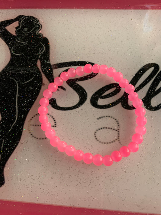 Baby Pink Glass Beaded Bracelet!